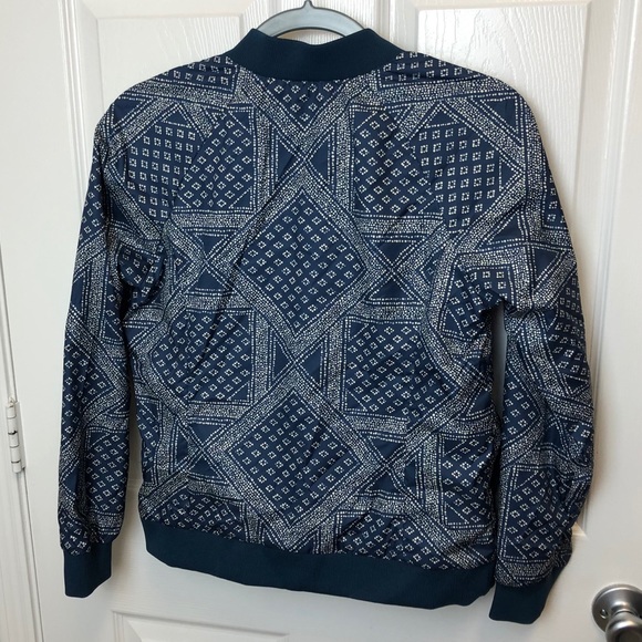 The North Face Bandana Print Bomber Jacket - Picture 8 of 9